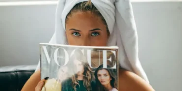 Burcu Kıratlı'dan Yeni Gelişme! Müzik Kariyerine mi Yöneliyor?