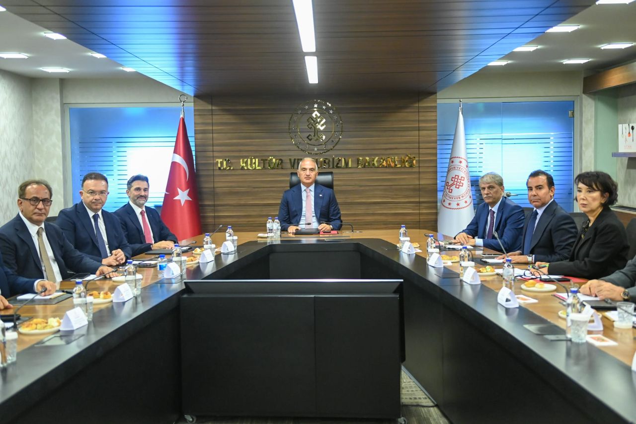 Prof. Dr. Murat Şeker başkanlığındaki HİB yönetimi Ankara'ya çıkarma yaptı